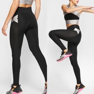 nike pro aeroadapt tights